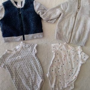 Bunch of baby boy clothing (size 0-6 months)